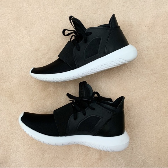 Adidas Tubular Women’s - Picture 7 of 11